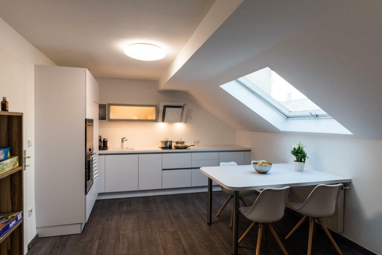 Skyview Studio Stp Apartment Sankt Poelten Exterior photo